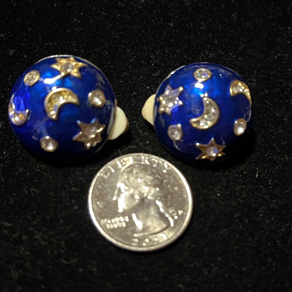 Vintage Moon & Stars Dome Clip on Earrings - Picture 4 of 5